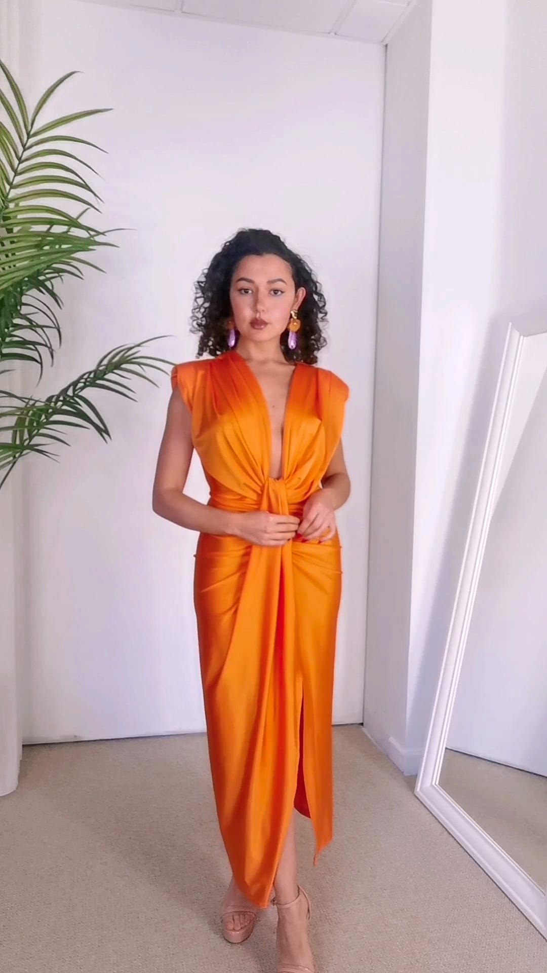 Vestido escote nudo naranja