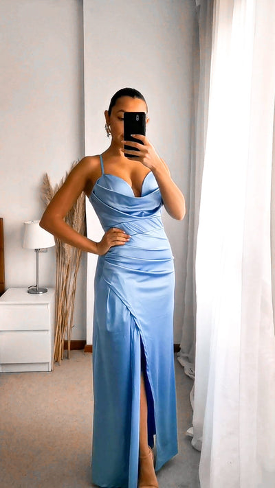 Vestido Niss celeste