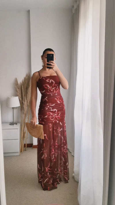 Vestido Danas burdeos